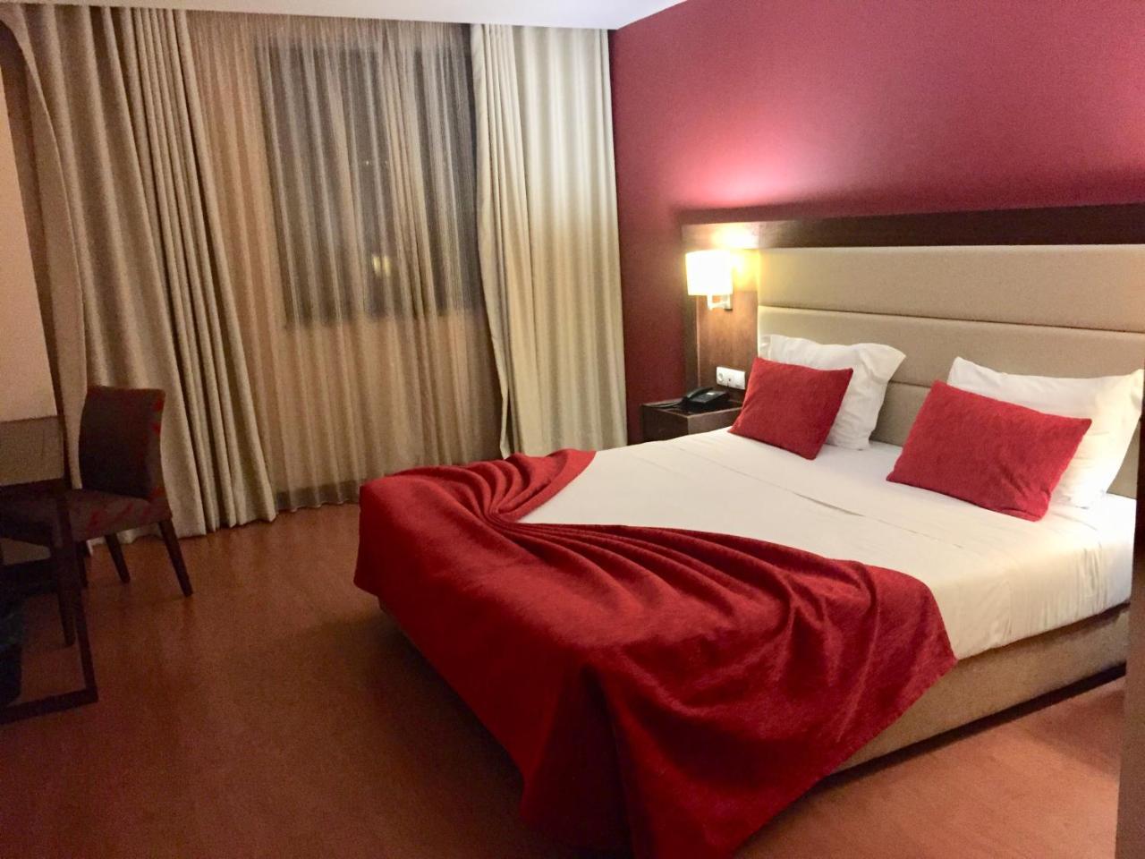 Palace Hotel E Spa Monte Rio テルマス・デ・サン・ペードロ・ド・スル エクステリア 写真